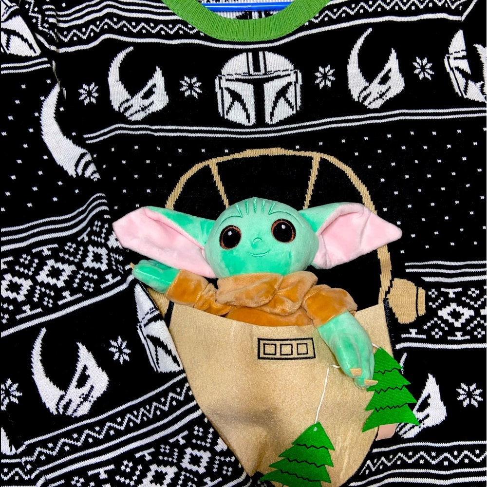Baby Yoda Mandalorian Ugly Christmas Sweater XXL